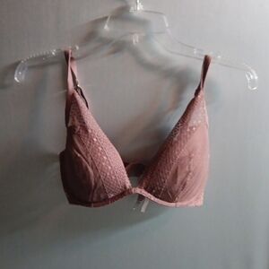 Victoria's Secret Size 32 DD (SKU N145)